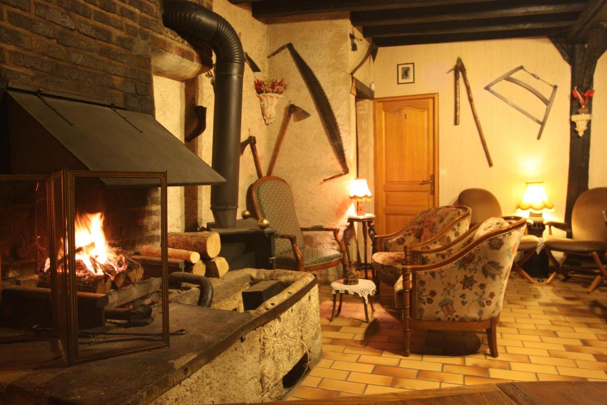 La Marechalerie Bed & Breakfast Monthodon Exterior photo